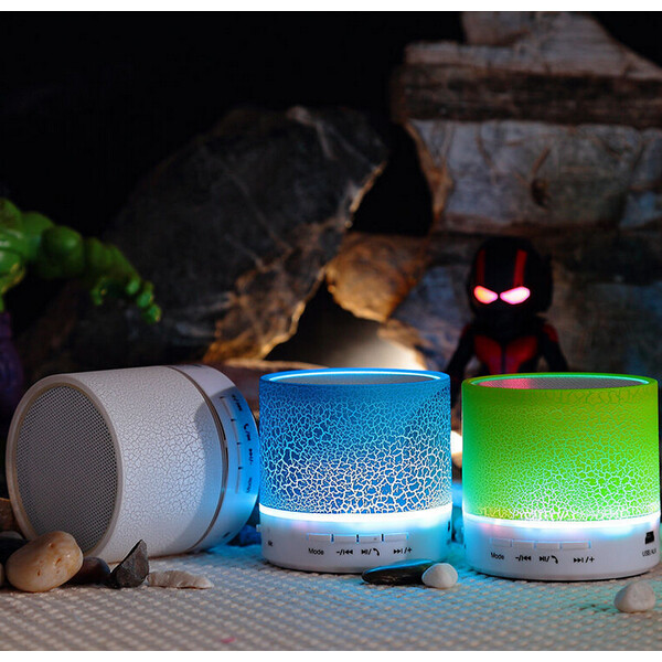 Mini-LED-Speaker im Quake-Design