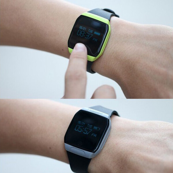E07s Smartwatch mit OLED-Bildschirm und Smartscreen