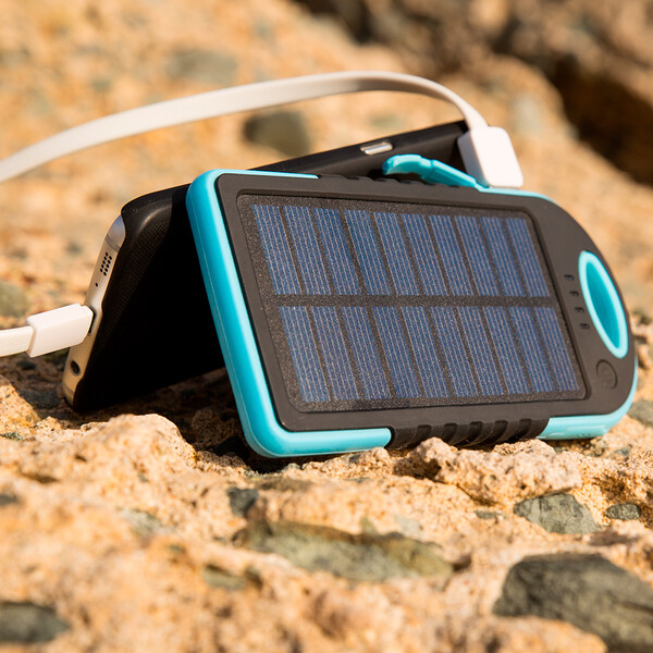 Solar-Powerbank mit 5000 mAh Schwarz/Gelb mit 1m Micro USB Kabel