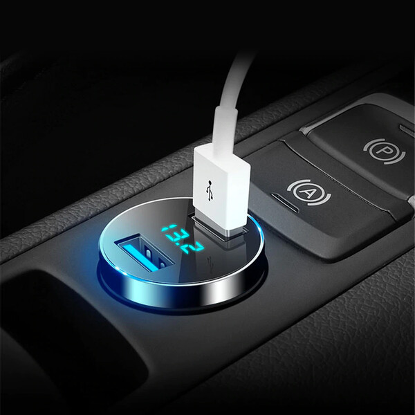Smartes Schnelladegerät fürs Auto Blau mit 1m Micro USB Kabel