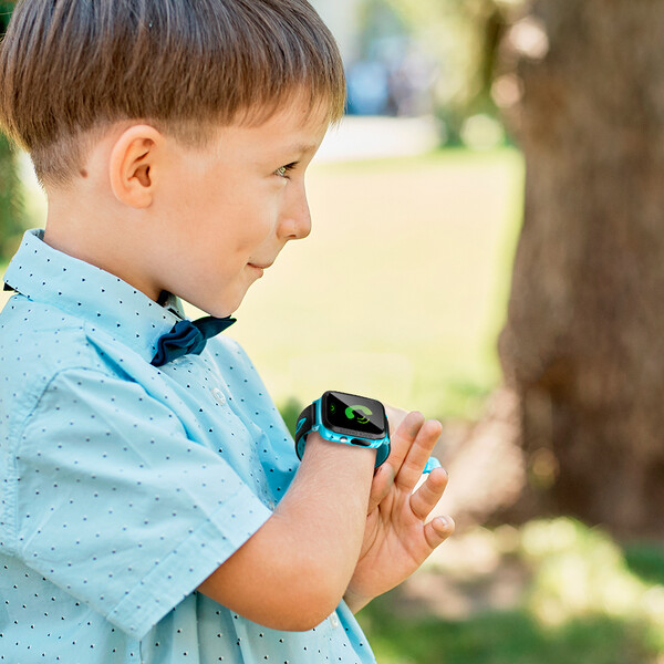 Kinder Smartwatch mit GPS. Telefon und SOS